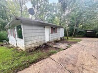 Building Photo - 1516 Haven Dr N