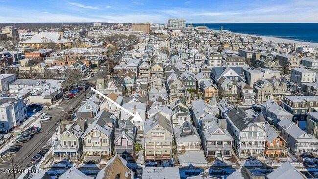 Building Photo - 31 Embury Ave