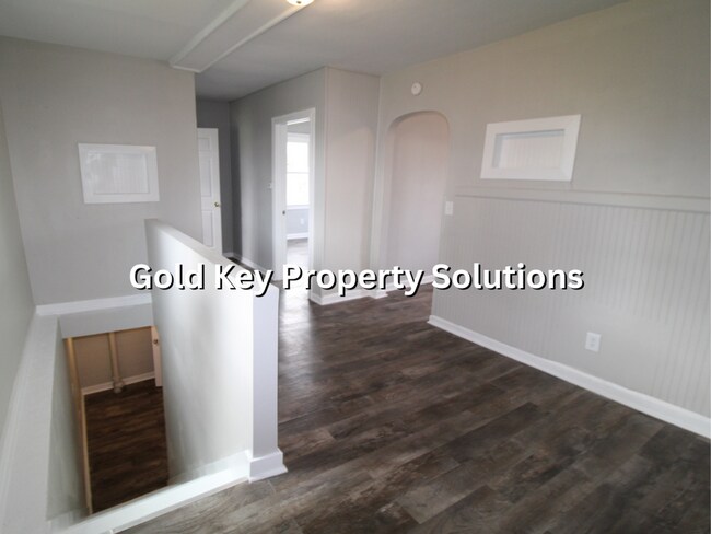 Building Photo - 2633 Main St