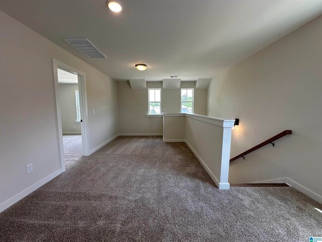 Building Photo - 1009 Grand River Blvd W