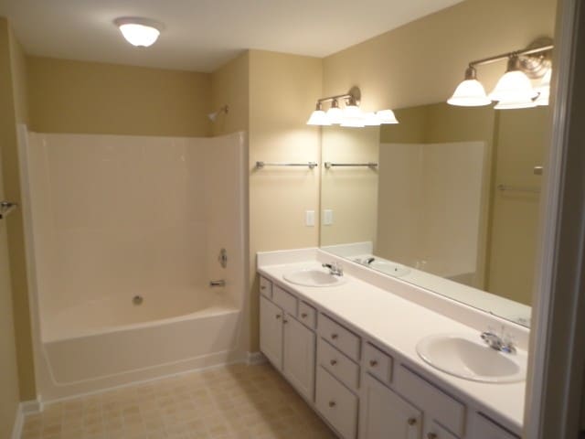Building Photo - 5001 Babbling Brook Dr