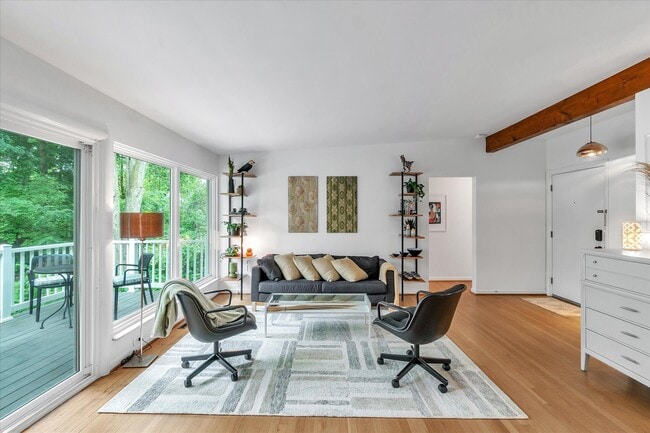 Building Photo - 1807 Fair St