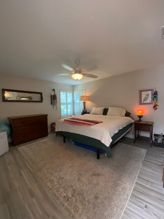 Building Photo - 141 Abaco Way