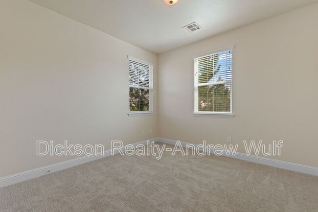 Building Photo - 2245 Heavenly View Trail