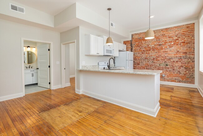 Building Photo - Broad St Lofts & Fitness Studio, LLC