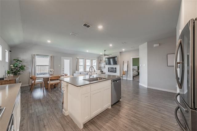 Building Photo - 10537 Big Lagoon Dr