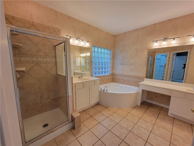 Building Photo - 1411 Hunter Ace Way
