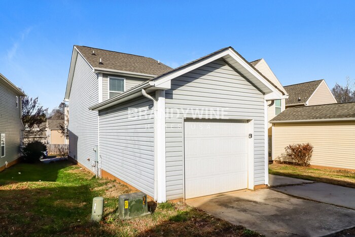 Building Photo - 11511 McDunkeld Dr