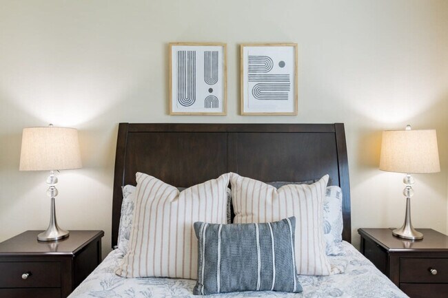 Building Photo - 202 Ivory Coral Ln