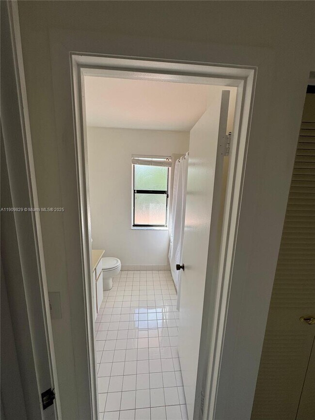 Building Photo - 9510 Southwest 151 Court