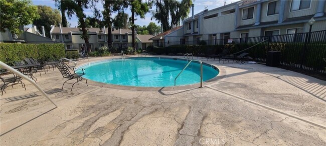 Building Photo - 1965 E Coulston St