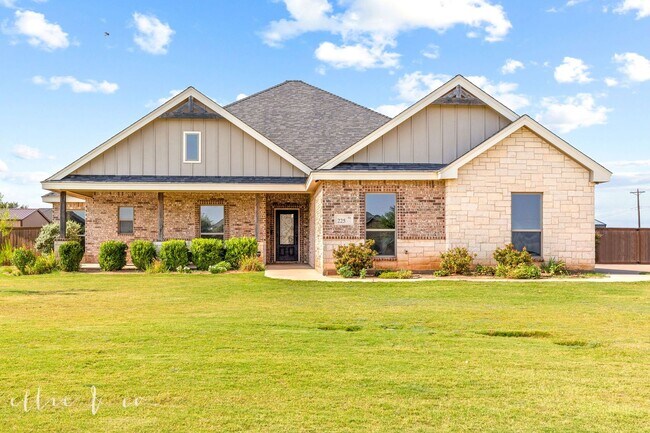 Building Photo - Luxury 4-Bedroom Home for Lease in Wylie ISD