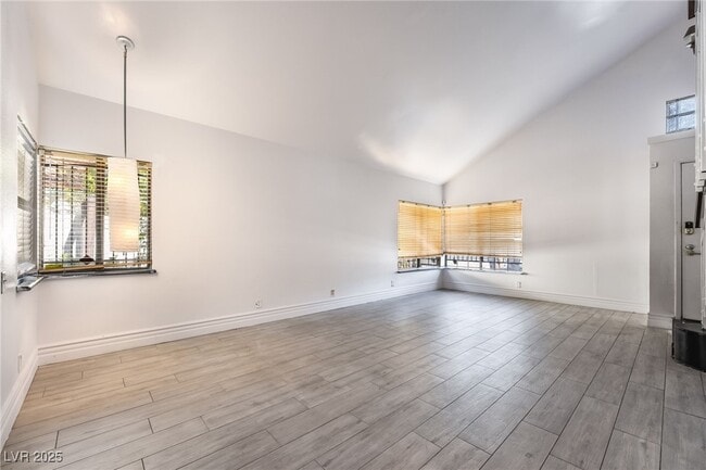 Building Photo - 2208 Tarraso Way