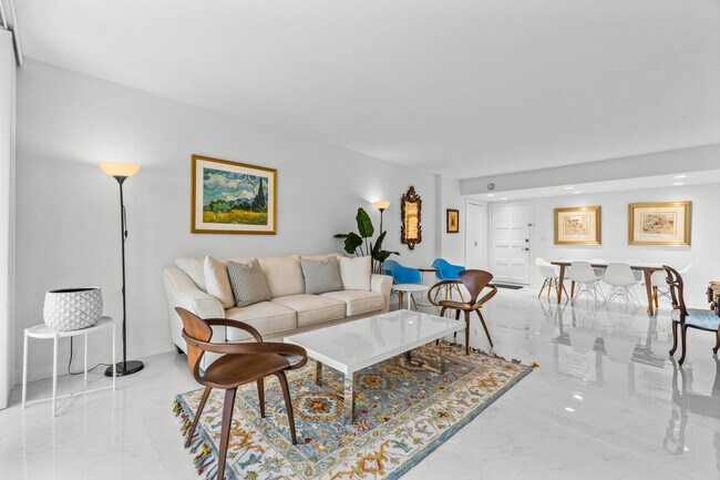 Building Photo - 2780 S Ocean Blvd