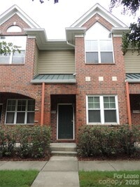 Building Photo - 222 S Torrence St
