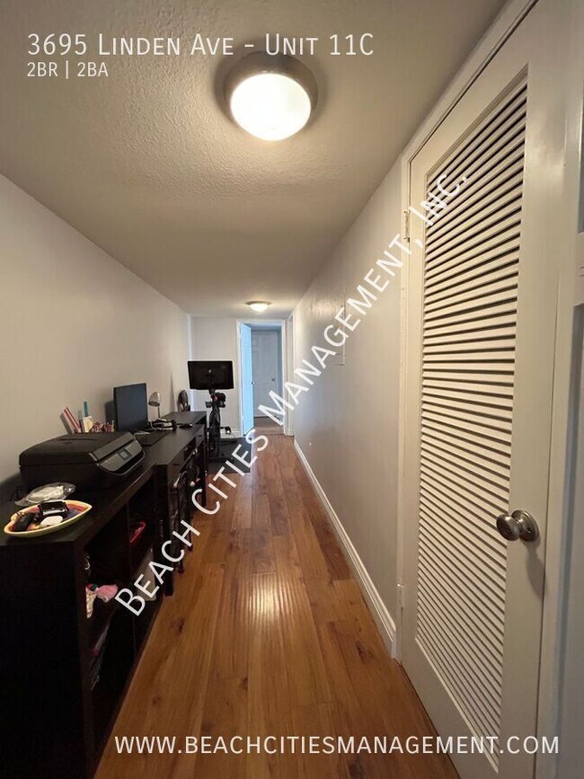 Building Photo - 3695 Linden Ave