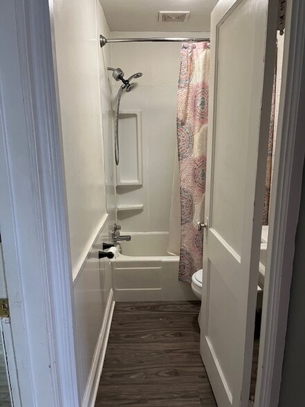 Building Photo - 1708 N New York Ave