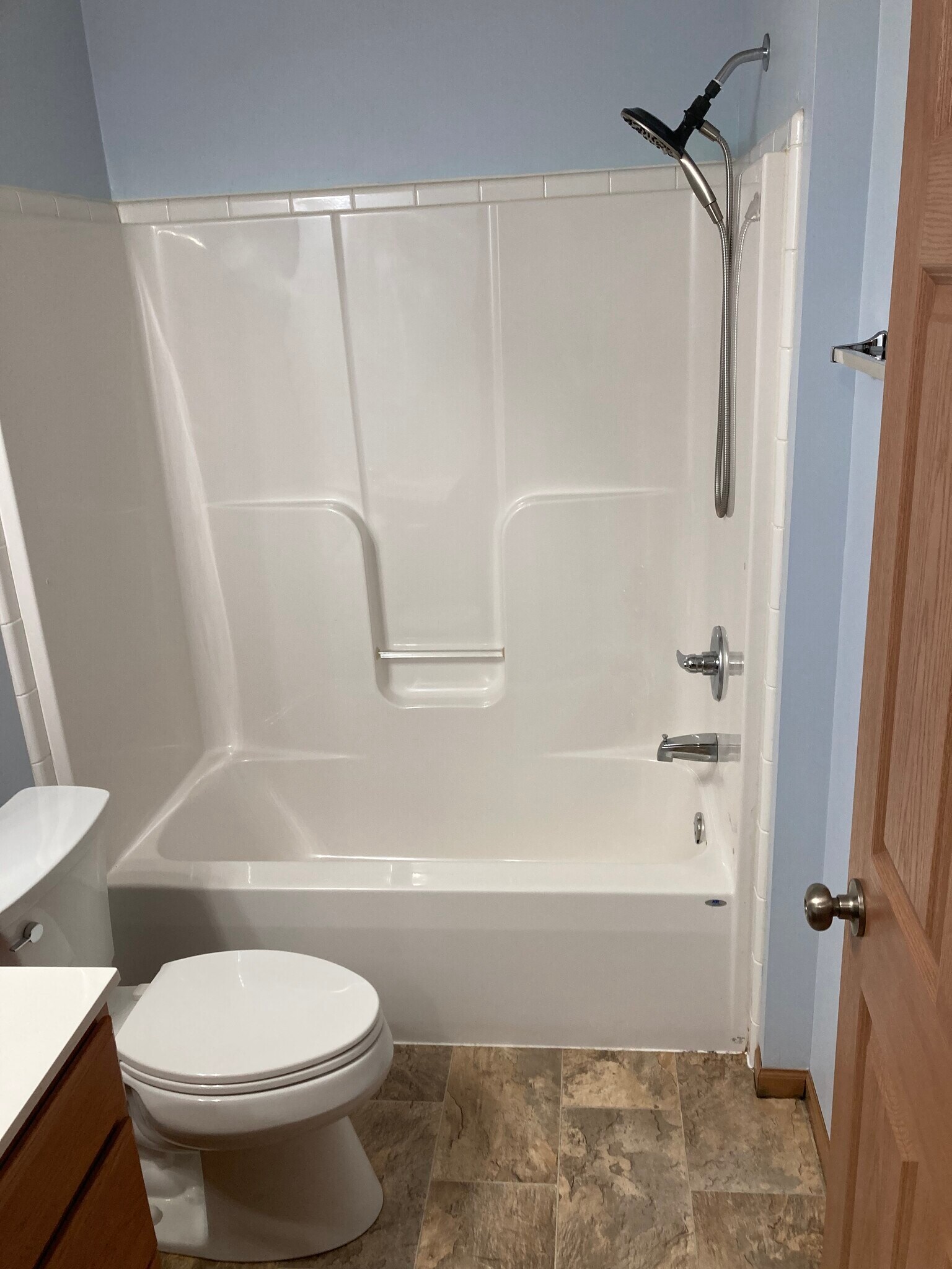 Building Photo - 2650 Millstone Dr