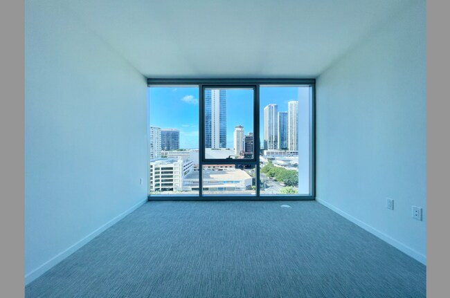 Building Photo - 1500 Rycroft St