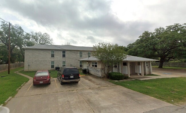Building Photo - 225 S 13th St