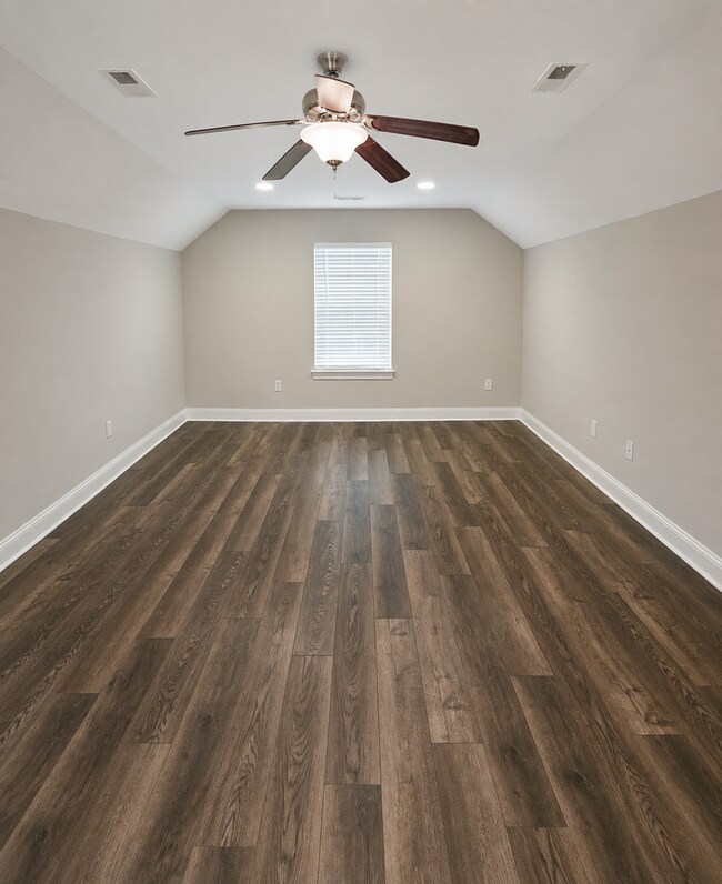 Building Photo - 9181 Abingdon Dr