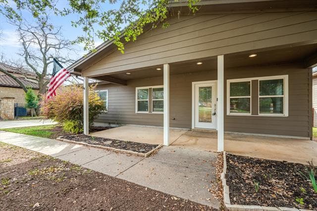 Building Photo - 6312 Westcoat Dr