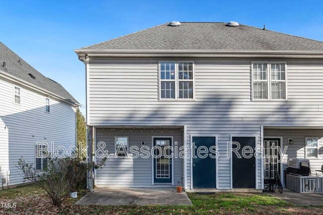 Building Photo - 2129 Ventana Ln