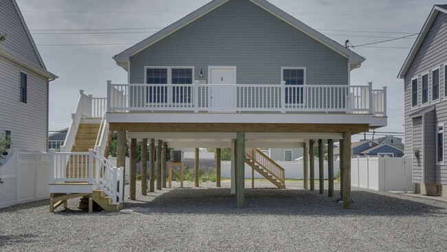 Building Photo - 209 5th Ave