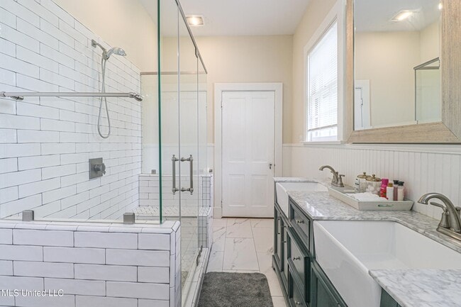 Building Photo - 145 St Francis St