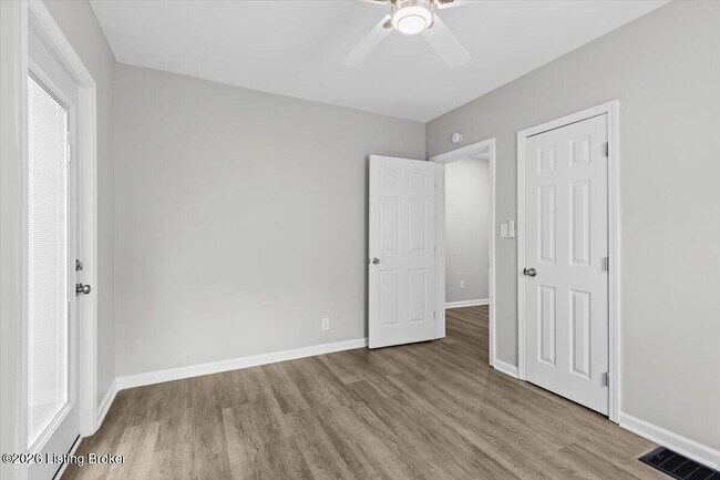 Building Photo - 1018 S 47th St