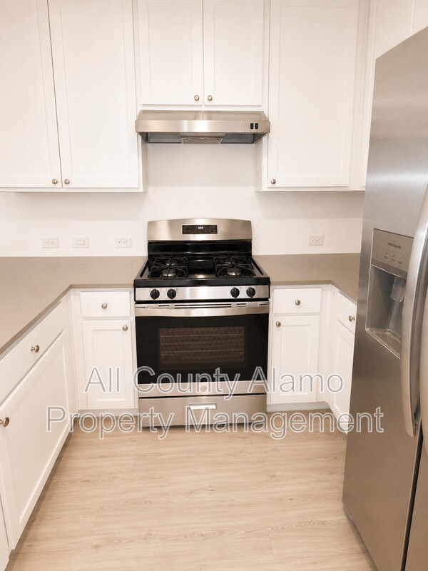 Building Photo - 9258 Honey Mesquite