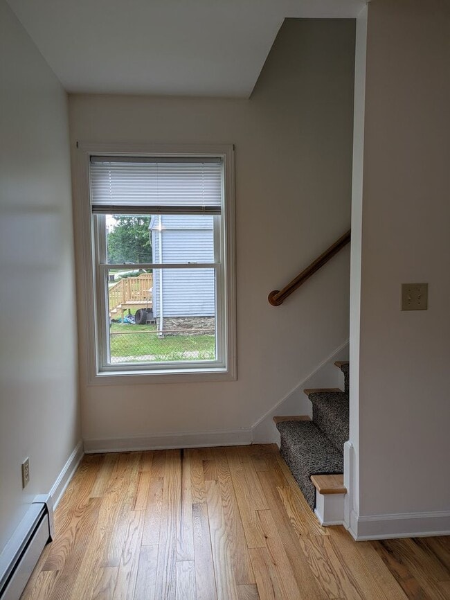Building Photo - 55 Boys Ave