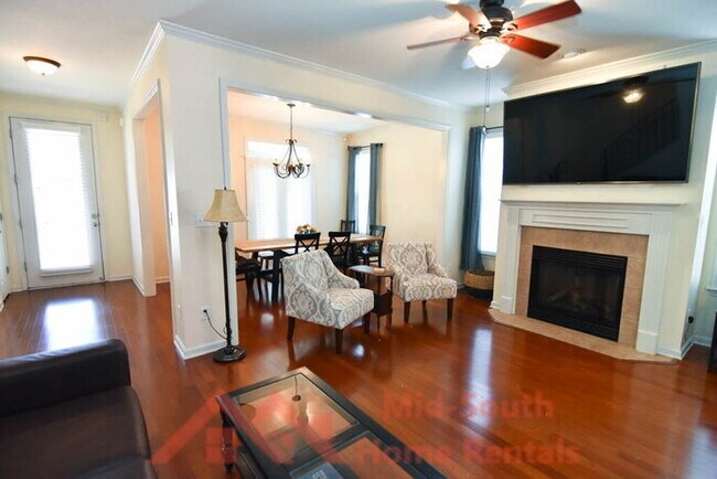 Building Photo - 1342 Harbor Park Dr