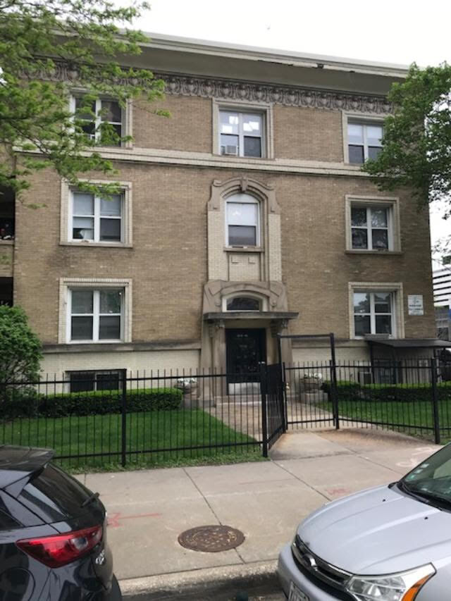 4344 N Clarendon Ave 4344 N Clarendon Ave Chicago IL 60613 Apartment Finder