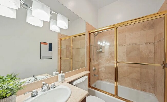 Building Photo - 9323 Alcott St