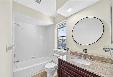 Building Photo - 1002 Woodbridge Commons Way