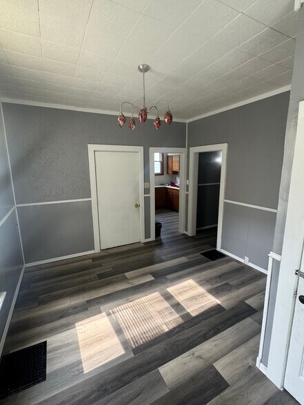Dinning room - 733 16th Ave