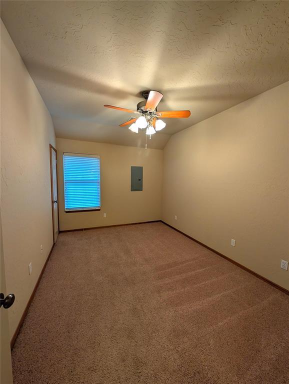 Building Photo - 917 SW 37th St