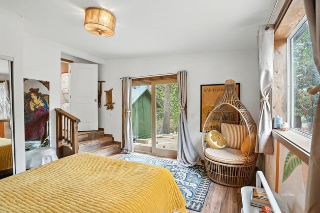 Building Photo - 2 Bd./1 Ba Main House w/ Studio + 3/4 Ba ADU Mountain Rental