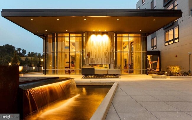Building Photo - 145 Riverhaven Dr