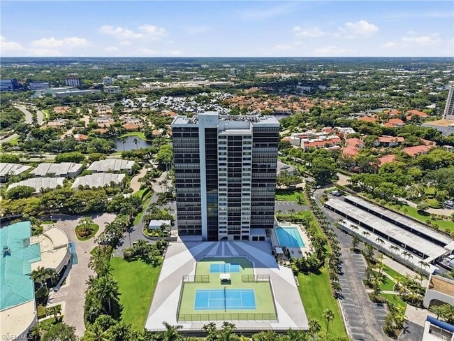 Building Photo - 5601 Turtle Bay Dr
