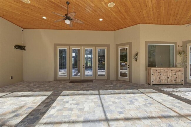 Building Photo - 7 Spanish Moss Ct