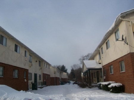 Richfield Court Apartments - Green Garden Villa Apartments