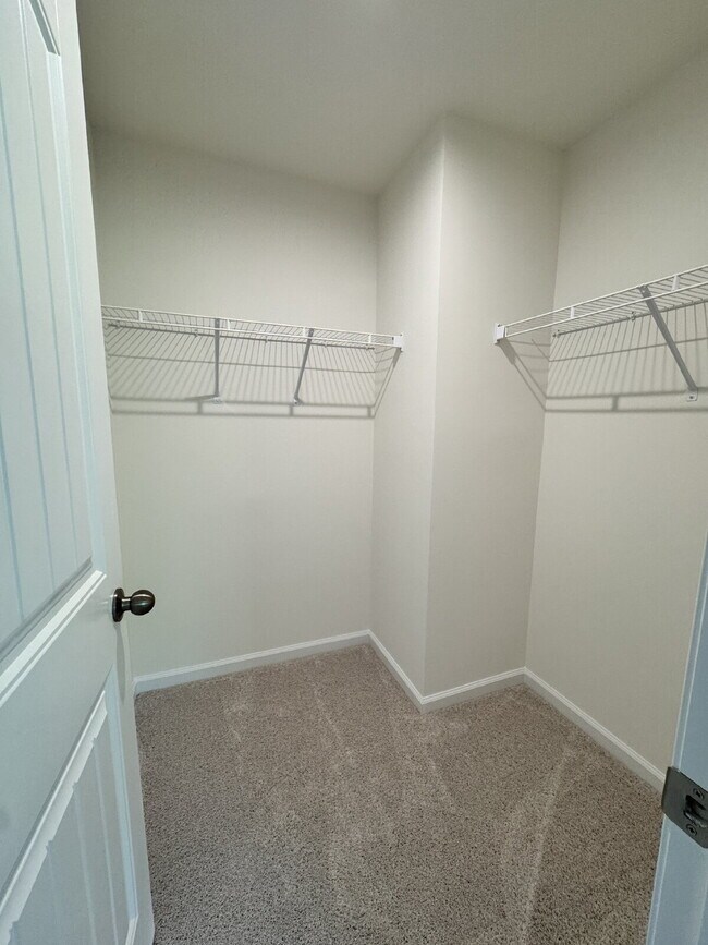 Building Photo - Brand New 3-Bedroom Townhome for Rent in T...