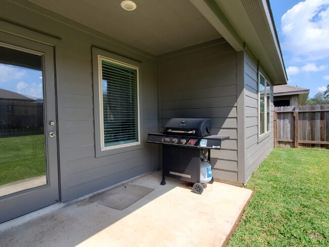 Building Photo - 3606 Crimson Embers Ln