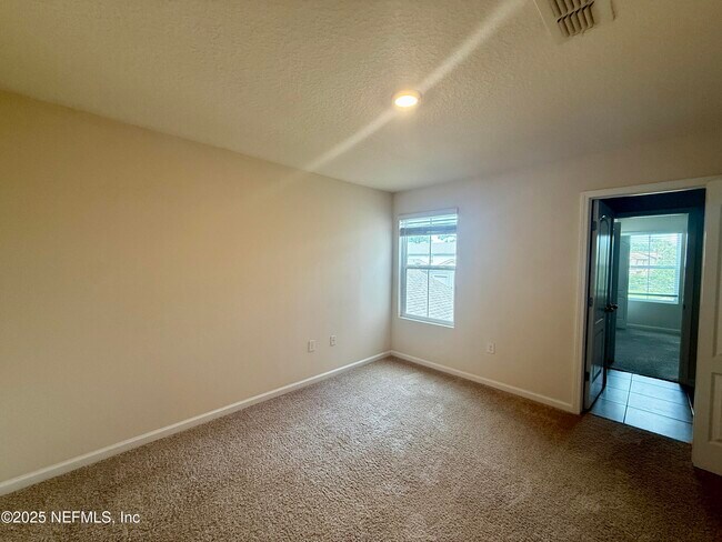 Building Photo - 7765 Legacy Trl