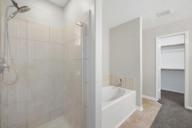 Building Photo - 9820 Lace Flower Way