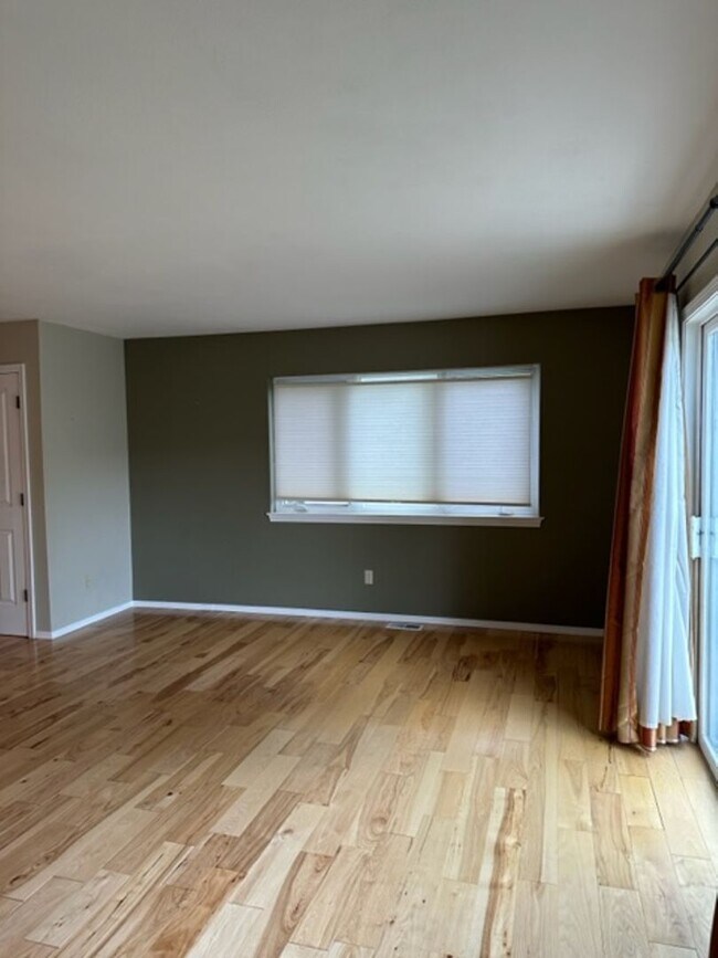 Building Photo - Great Location 2 Bedroom in Bozeman!!