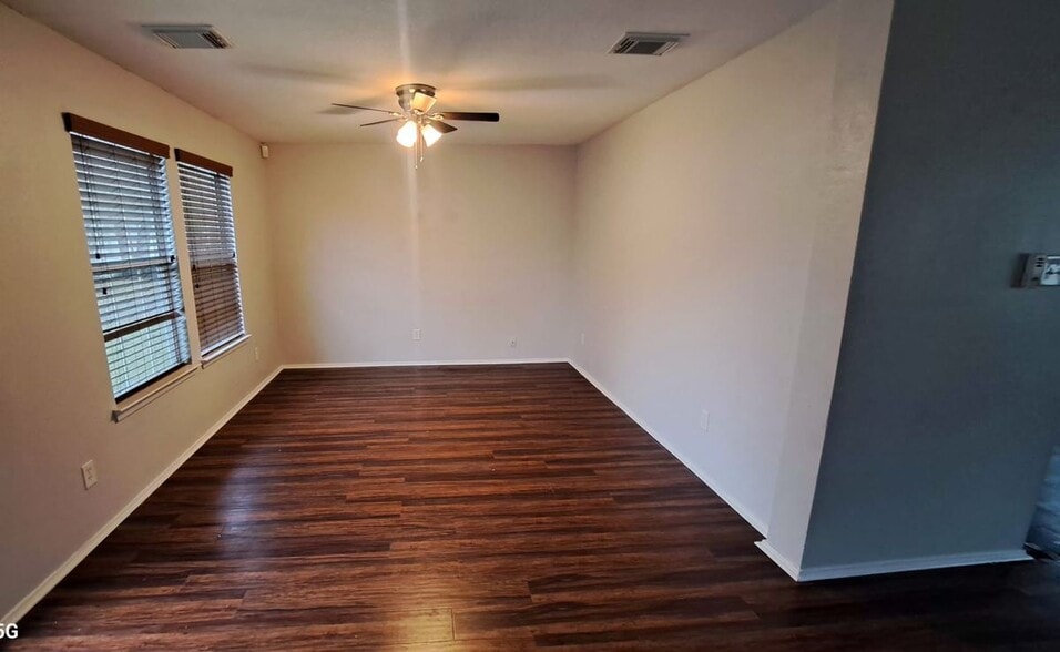 Building Photo - 955 Verde Trails Dr