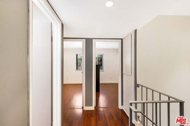 Building Photo - 2230 N Indian Canyon Dr